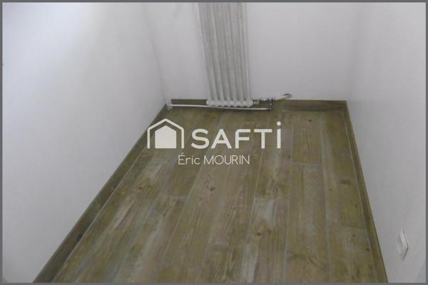 A saisir cette jolie longère en pierres apparentes en campagne de 150m2.