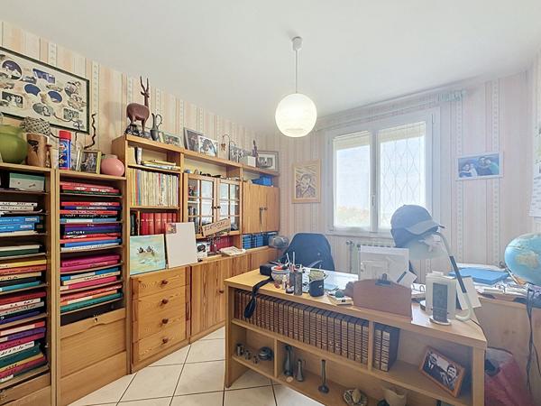 Maison familiale dans un quartier recherché, à seulement 15 minutes d'Angers