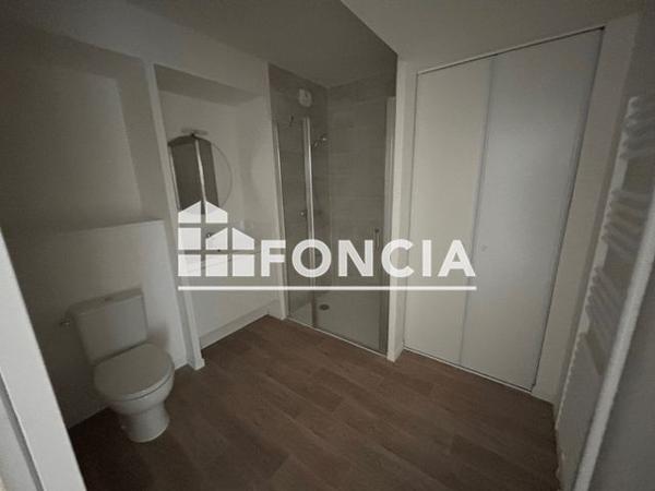 Location Appartement 3 pièces 59.39 m² - 19 QUAI CAMERE ET 38 AVENUE DE PARIS Vernon 27200