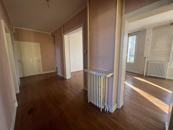 Appartement 103 740 € Montluçon 5 p 97 m² DPE F