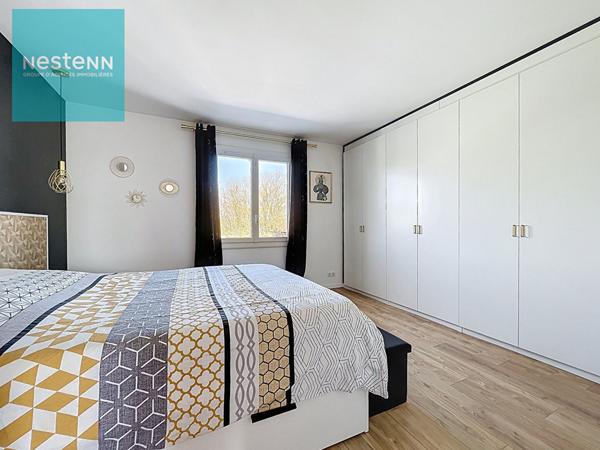 Maison rénovée 193m² à vendre, 5 chambres, piscine et jardin, 8 minutes de Villefranche de Lauragais