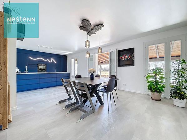 Maison rénovée 193m² à vendre, 5 chambres, piscine et jardin, 8 minutes de Villefranche de Lauragais