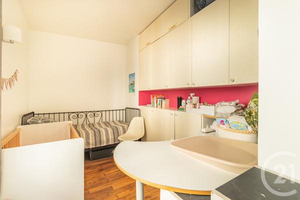 Appartement F3 à vendre  3 pièces - 72,41 m2 PARIS - 75017