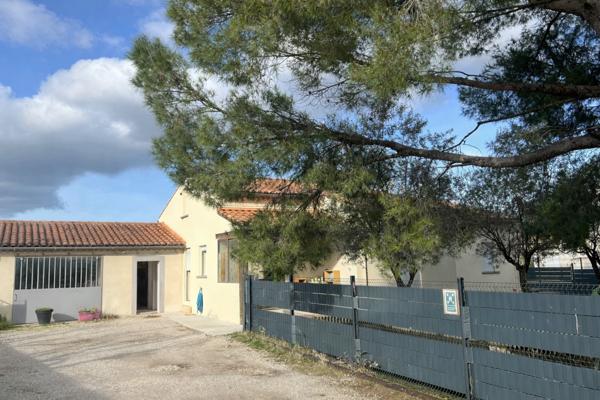 Modène (84330) MAISON INDIVIDUELLE AVEC JARDIN : SECTEUR CAROMB-MODENE-ST PIERRE DE VASSOLS