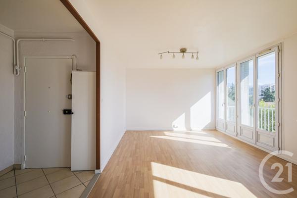Appartement à vendre  3 pièces - 76 m2 ECHIROLLES - 38