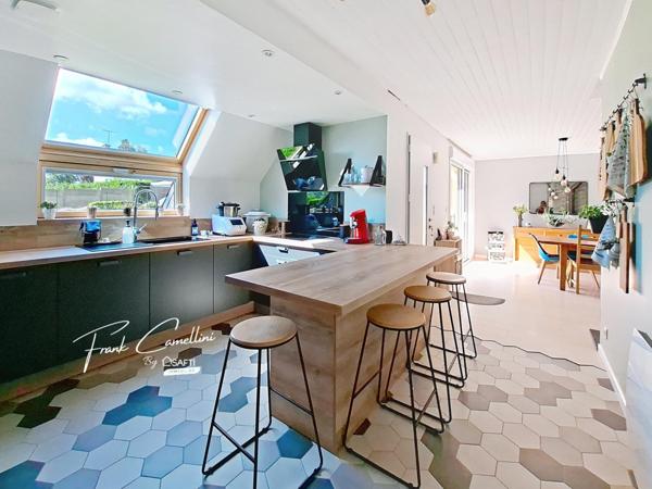 Maison 4 chambres lunineuse à 2 mn du bourg de Plouaret