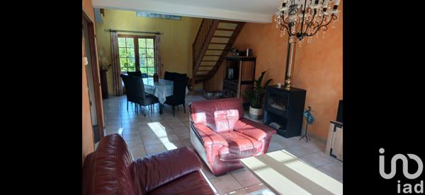 Maison à vendre 5 pièces 138 m² Montholon