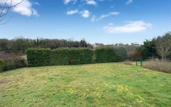 Maison à vendre    6 pièces •  Épône