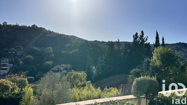 Maison d’architecte 5 pièces de 250 m² à Auribeau-sur-Siagne (06810)