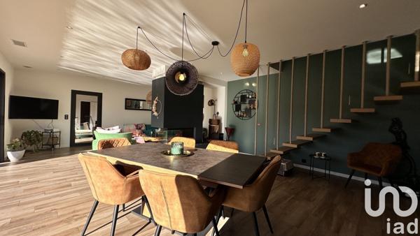 Maison d’architecte 5 pièces de 250 m² à Auribeau-sur-Siagne (06810)