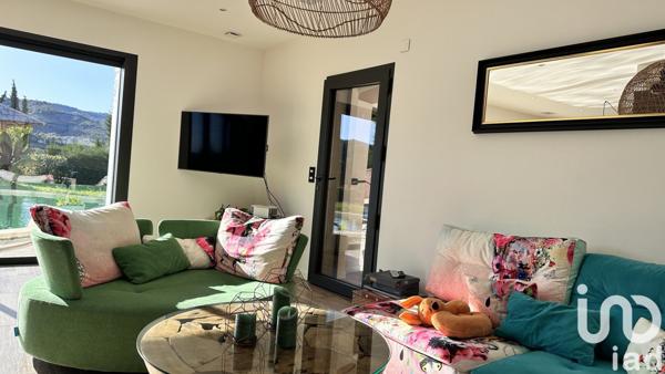 Maison d’architecte 5 pièces de 250 m² à Auribeau-sur-Siagne (06810)