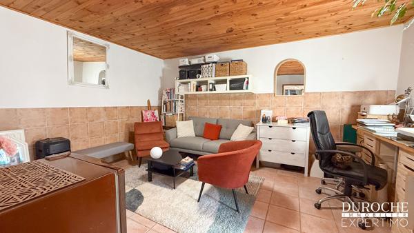 Orange, quartier Résidentiel Maison de 147m2 + appartement indépendant de 33m2 sur parcelle de 557m2