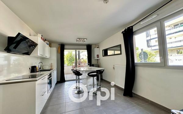 Appartement à vendre    2 pièces • 44,41 m2 Froges