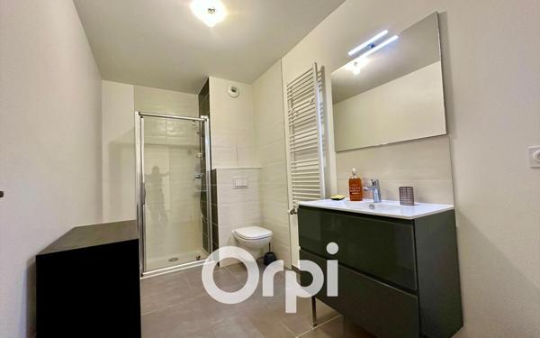 Appartement à vendre    2 pièces • 44,41 m2 Froges