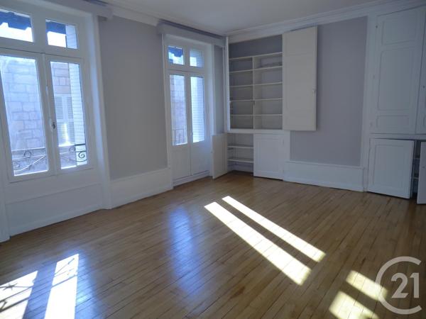 Appartement F6 à vendre  6 pièces - 182 m2 BRIVE LA GAILLARDE - 19