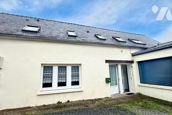 A vendre Ensemble immobilier Moëlan-sur-Mer (29)

Situé au calme, au coeur du bourg, cet ense...