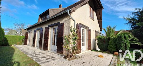 Maison à vendre 6 pièces 117 m² Courcelles-sur-Seine