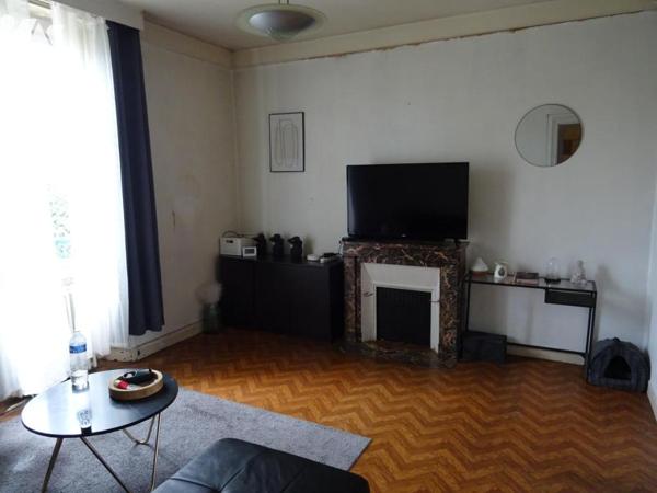 APPARTEMENT A VENDRE A LAVAL (53000)