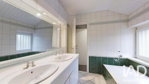 Appartement à vendre 4 pièces 83,3 m² Beaupréau-en-Mauges
