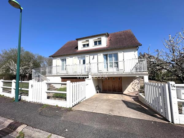 Maison à SAINT-CLEMENT, 89100 - 7 pièces 136m²