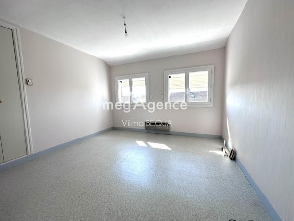 Maison à SAINT-CLEMENT, 89100 - 7 pièces 136m²