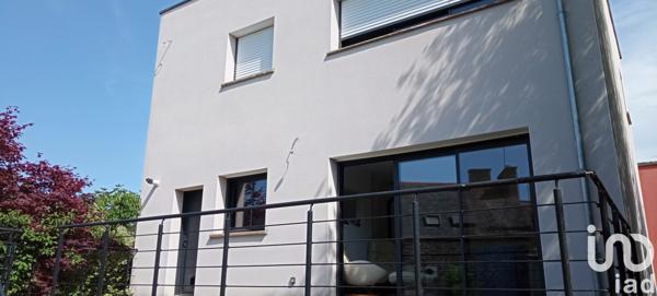 Maison à vendre 5 pièces 111 m² Saint-Aubin-d'Aubigné