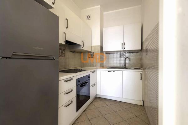 Nice , Magnifique Appartement de 65m2 Vue Mer - Promenade des Anglais