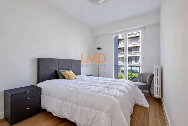 Nice , Magnifique Appartement de 65m2 Vue Mer - Promenade des Anglais