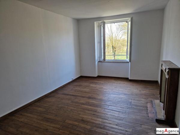 Maison à LA CHAPELLE-DE-BRAIN, 35660 - 3 pièces 81m²