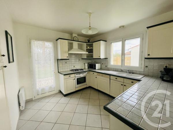 Maison à vendre  5 pièces - 99,70 m2 LE GRAND VILLAGE PLAGE - 17