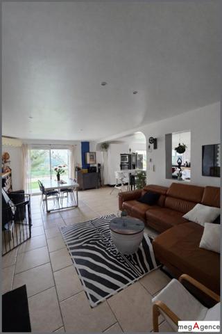 Maison à BORMES-LES-MIMOSAS, 83230 - 5 pièces 145m²