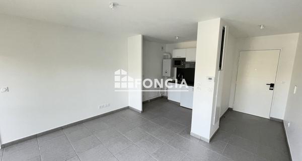Location Appartement 2 pièces 39.57 m² - Clermont-ferrand 63100