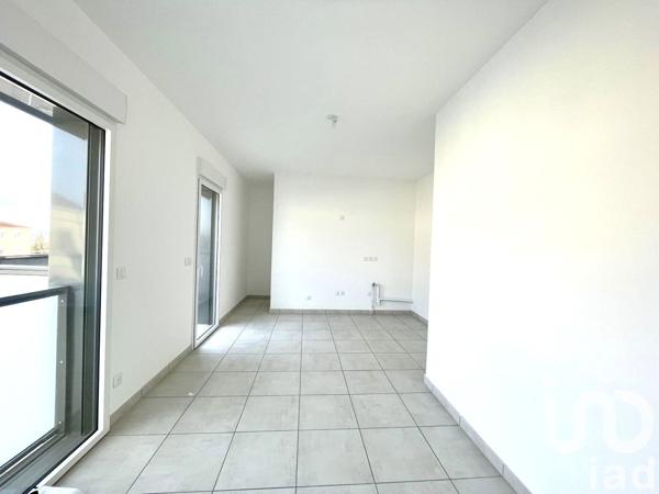 Appartement 3 pièces de 73 m² à Villefranche-sur-Saône (69400)