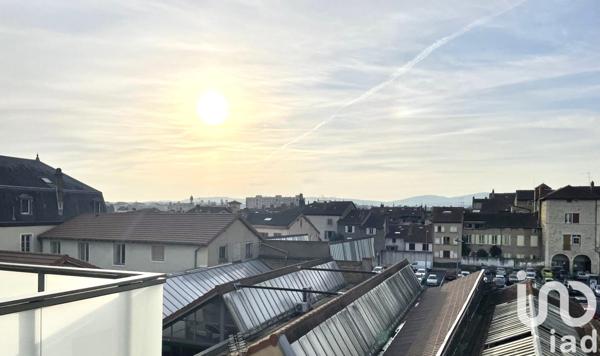 Appartement 3 pièces de 73 m² à Villefranche-sur-Saône (69400)