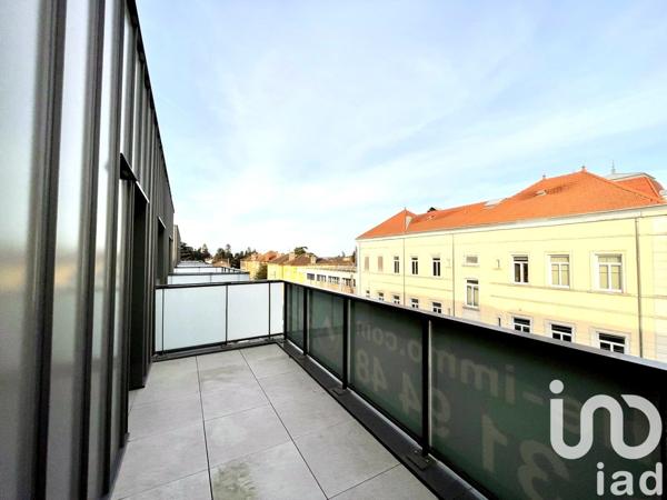 Appartement 3 pièces de 73 m² à Villefranche-sur-Saône (69400)