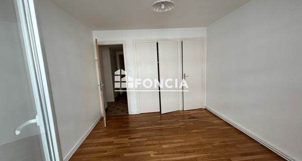 Location Appartement 3 pièces 76.76 m² - Grenoble 38100