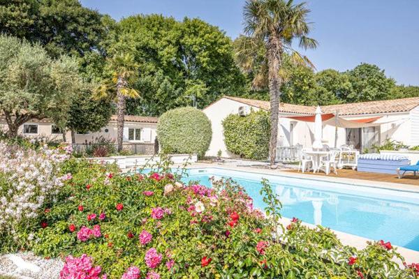 Maison à vendre |  Clavette |  6 pièces | 151 m²