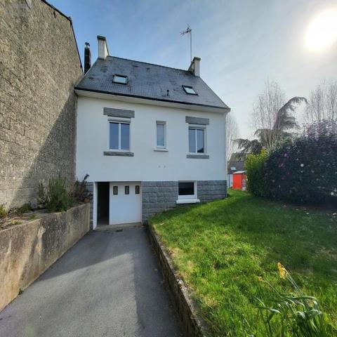 Maison à vendre à Trégourez dans le Finistère (29970), ref : 29126-751