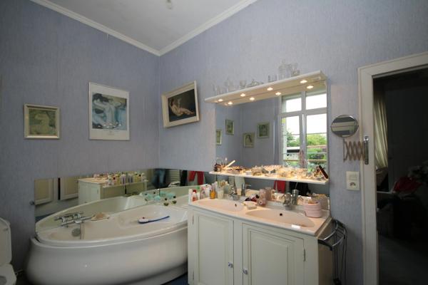 🏡 **Maison de caractère en centre-ville de Oisemont – 5 chambres – Terrain de 1 066 m²**