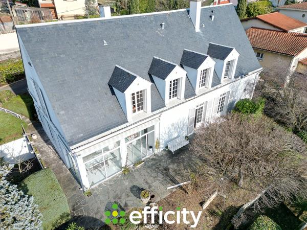 Maison 10 pièces - 223 m² Exclusivité efficity