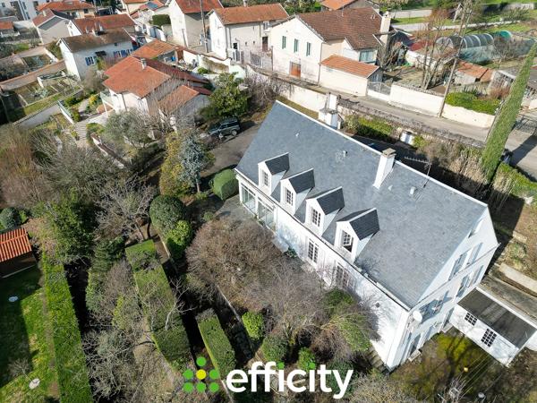 Maison 10 pièces - 223 m² Exclusivité efficity