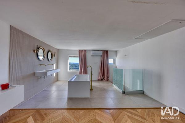 Maison à vendre 5 pièces 132 m² Éguilles