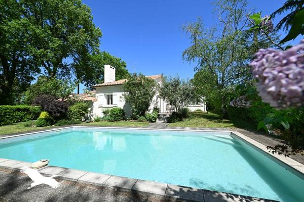 Maison à vendre |  Linars |  8 pièces | 223 m²