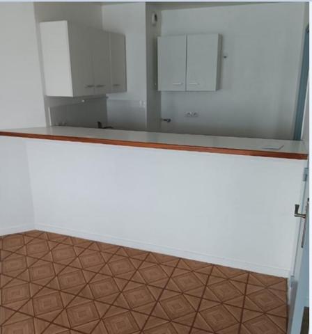 Appartement Mantes La Jolie 2 pièce(s)  Carrez : 46,3 m, surface au sol 50 m