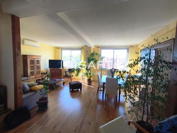 Appartement vue cité Médiévale.