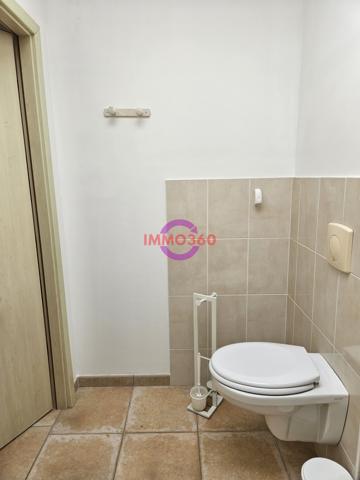 À Areines, Studio meublé de 24m² à louer