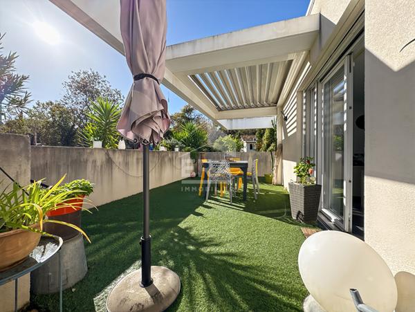 À vendre, T4 88m², Dernier étage, Terrasse 60m², Marseille 13013