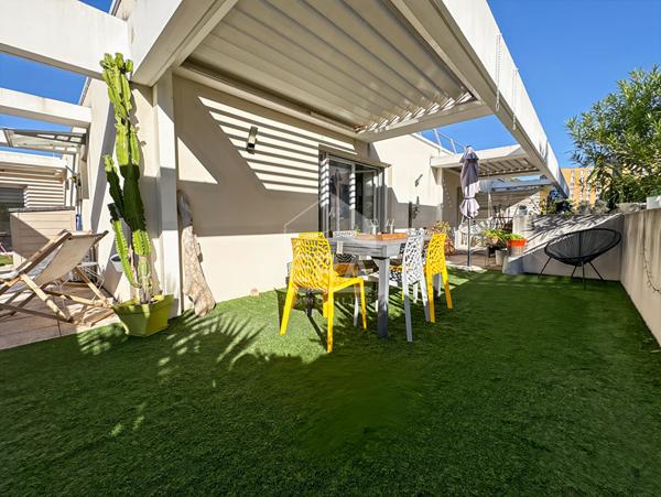 À vendre, T4 88m², Dernier étage, Terrasse 60m², Marseille 13013