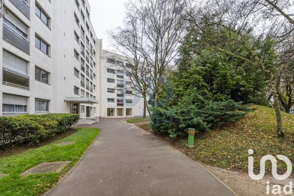 Appartement 3 pièces de 69 m² à Chevilly-Larue (94550)