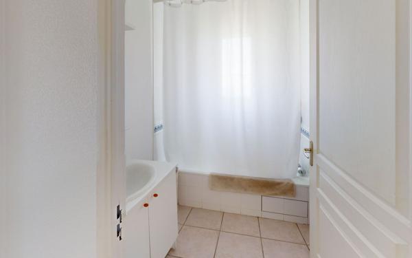 Appartement à vendre    3 pièces • 62,41 m2 Labastidette